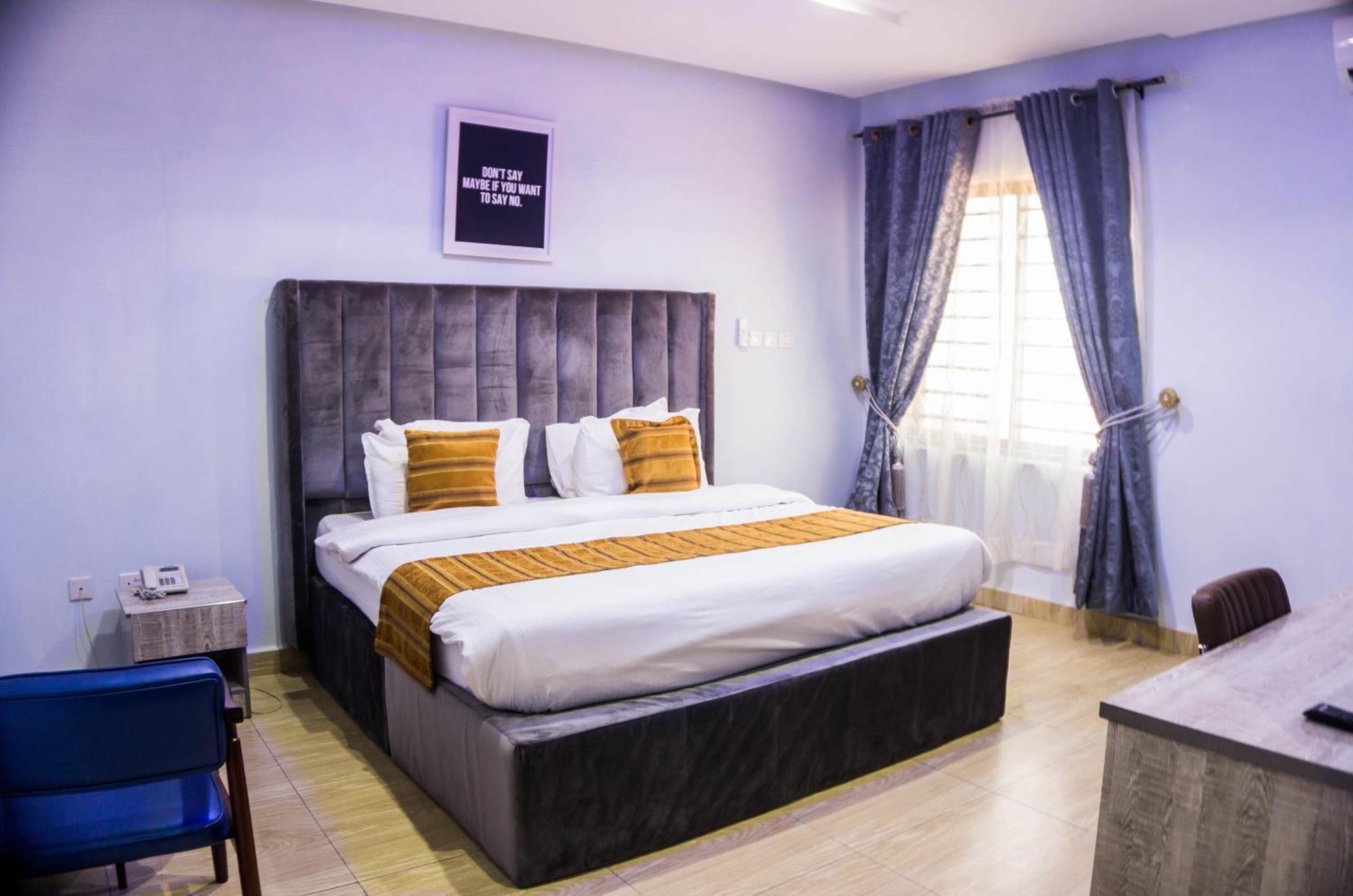 Vibes Suites Kaba Екстериор снимка